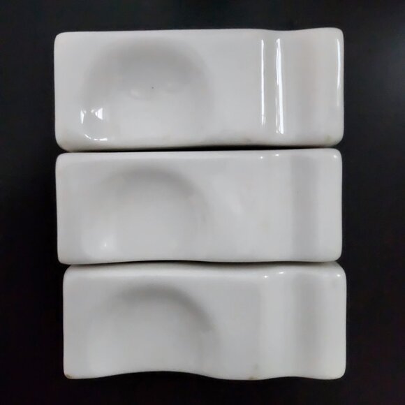 Ceramic Spoon and Chopstick Rest, 3ct - Picture 1 of 2